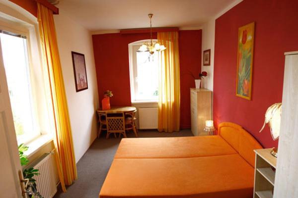 Pension Rak Karlsbad Zimmer foto